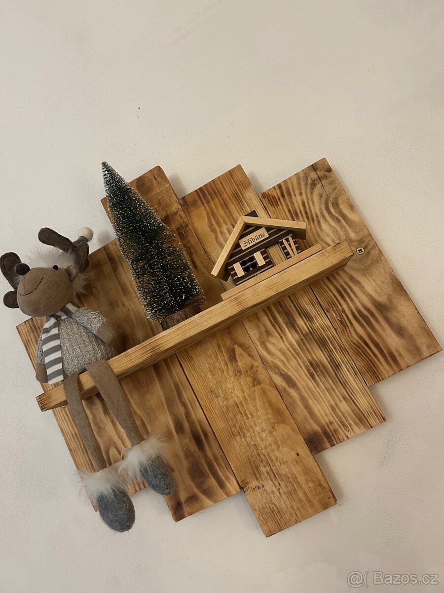 Dřevěná polička - 2