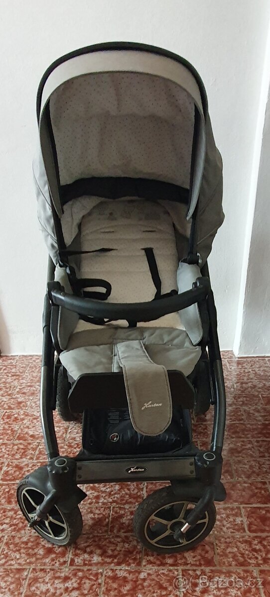 Kočárek dvoukombinace - 2