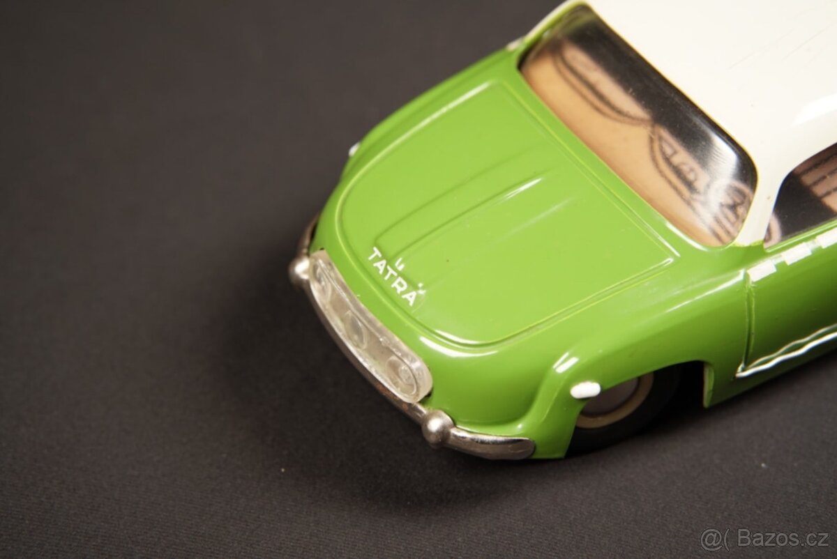 Nádherná hračka Tatra 603 ITES - rok 1965, funkční - 2