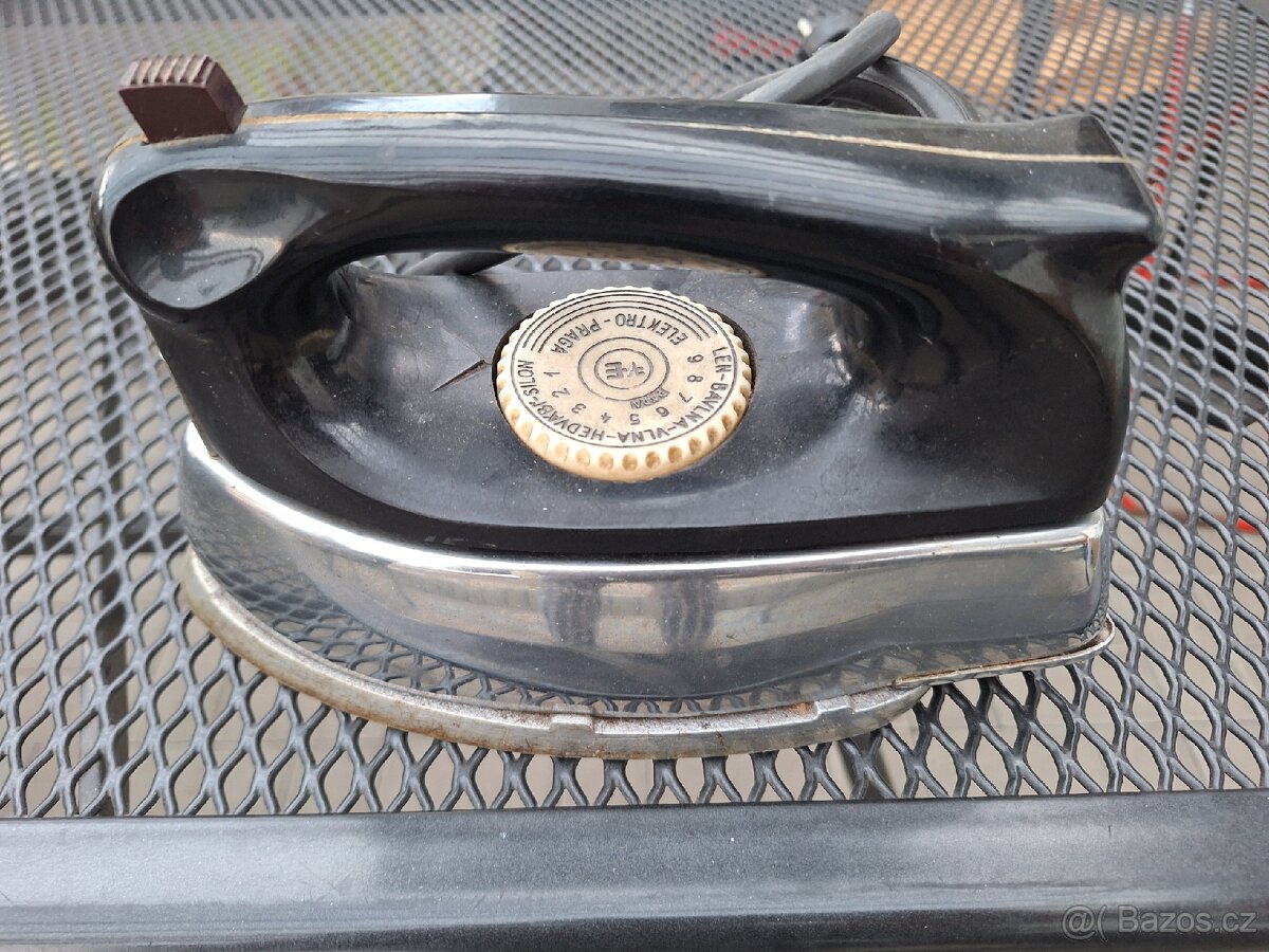 Stará žehlička - 2