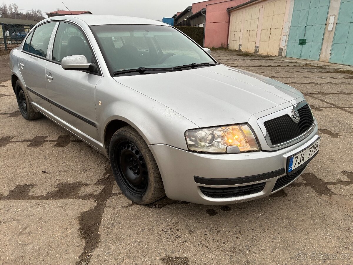 Škoda Superb 1 - 2
