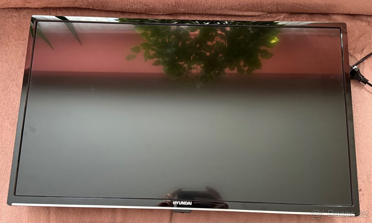 32" Hyundai FLR 32TS543 SMART - 2