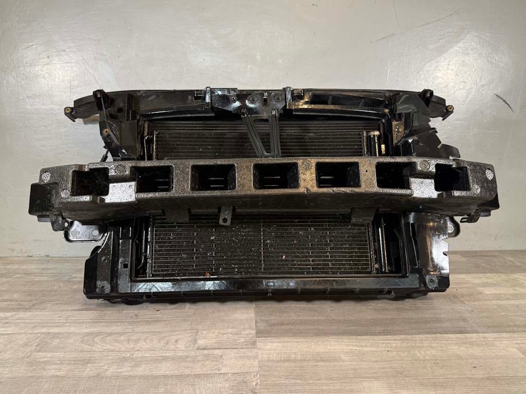 ŠKODA SUPERB 2 FACELIFT chladičová stěna 3T0805588 - 2