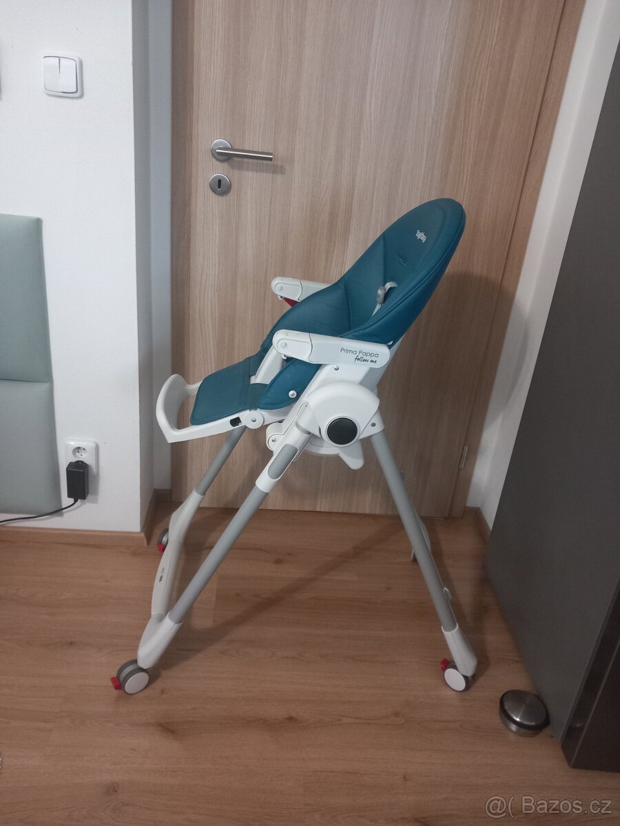 Jidelni židlička - 2