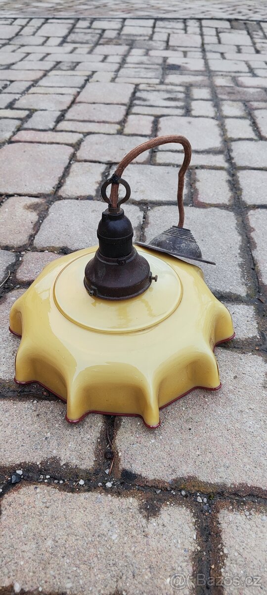 Retro lampa - svítidlo - 2