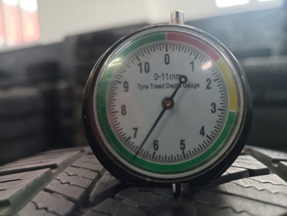 215/45 R16 HANKOOK (0820) - 2