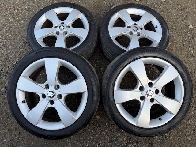 Alu kola letní r17 - 2