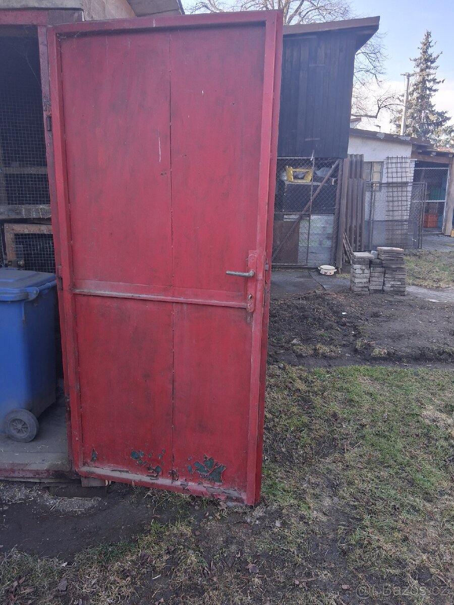 Prodám plechové dveře - 2