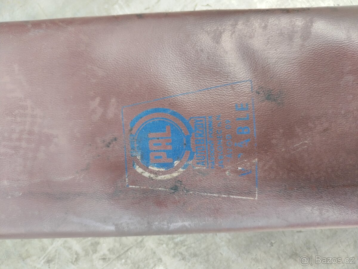 Tatra, Škoda - výstražný trojuhelnik - 2