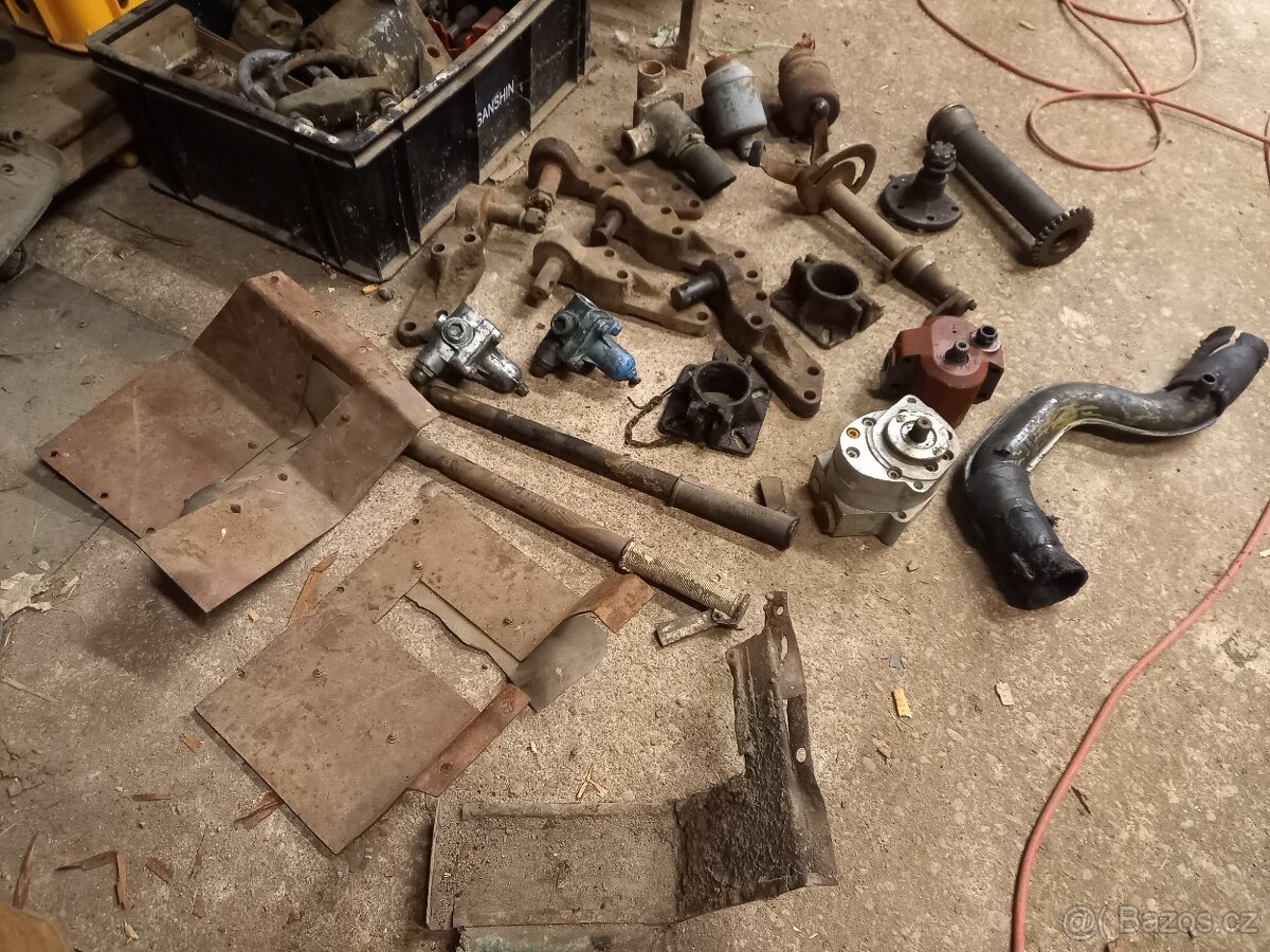 Různé díly Zetor - 2