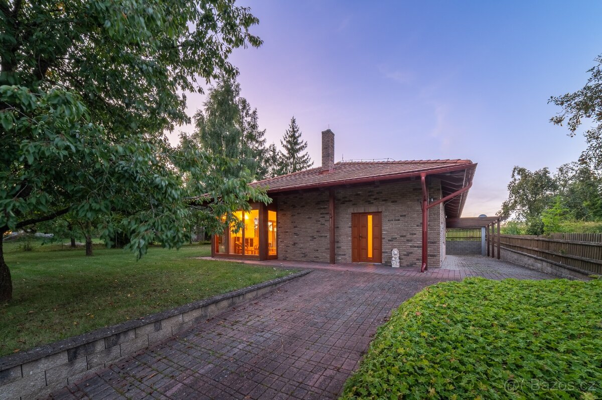 MIROŠOVICE - DŮM S VÝJIMEČNÝM KOUZLEM - 2