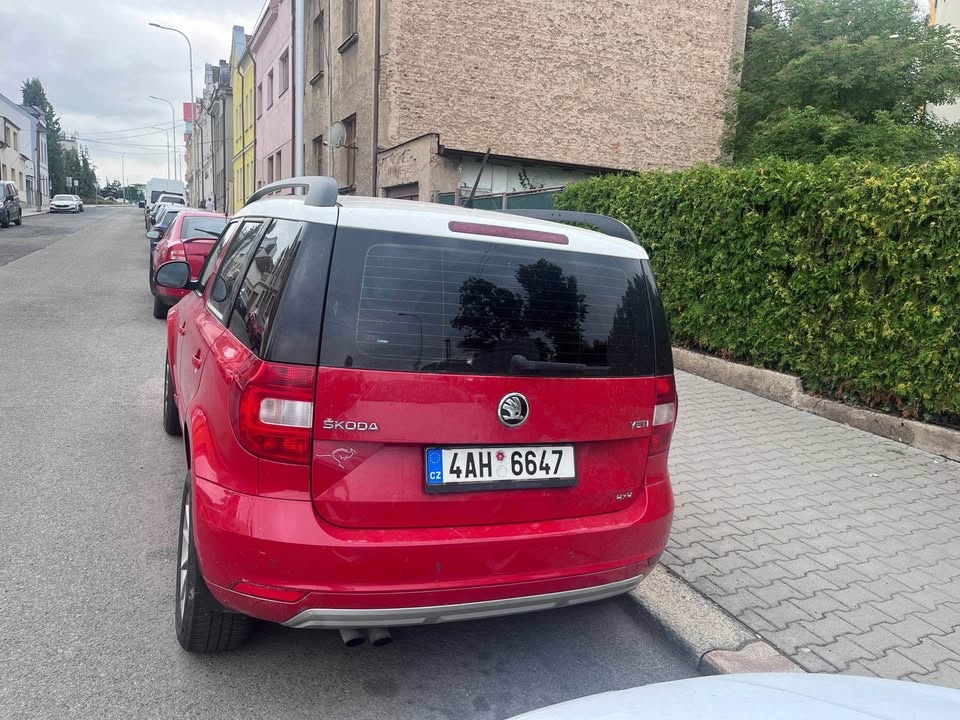 ŠKODA YETI 4x4 - 2