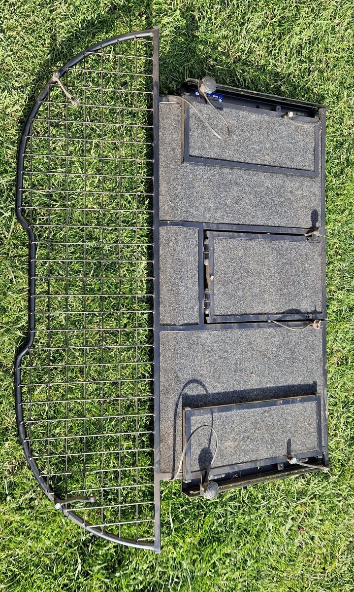 Přepážka/mříž zavazadlového prostoru - 2