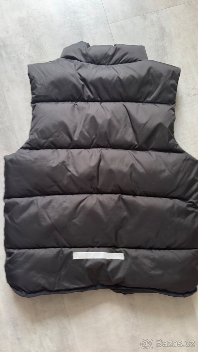 Vesta H&M vel.134/140 - 2