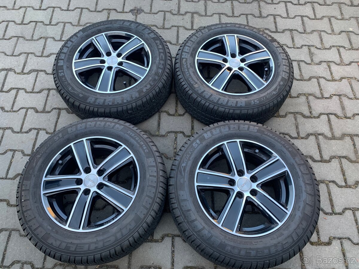 Peugeot Traveller 16” - 2