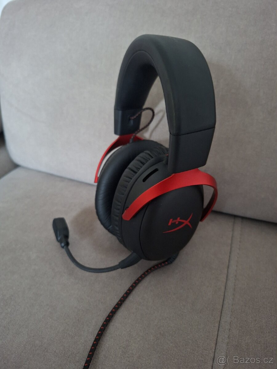 HyperX Cloud III - 2