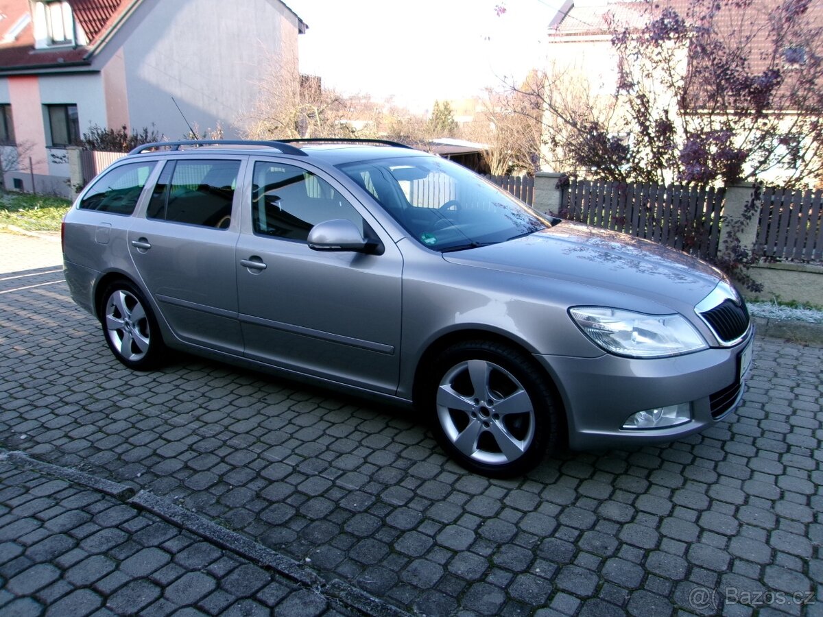 Škoda Octavia Combi 1.4 TSi KLIMA - 2