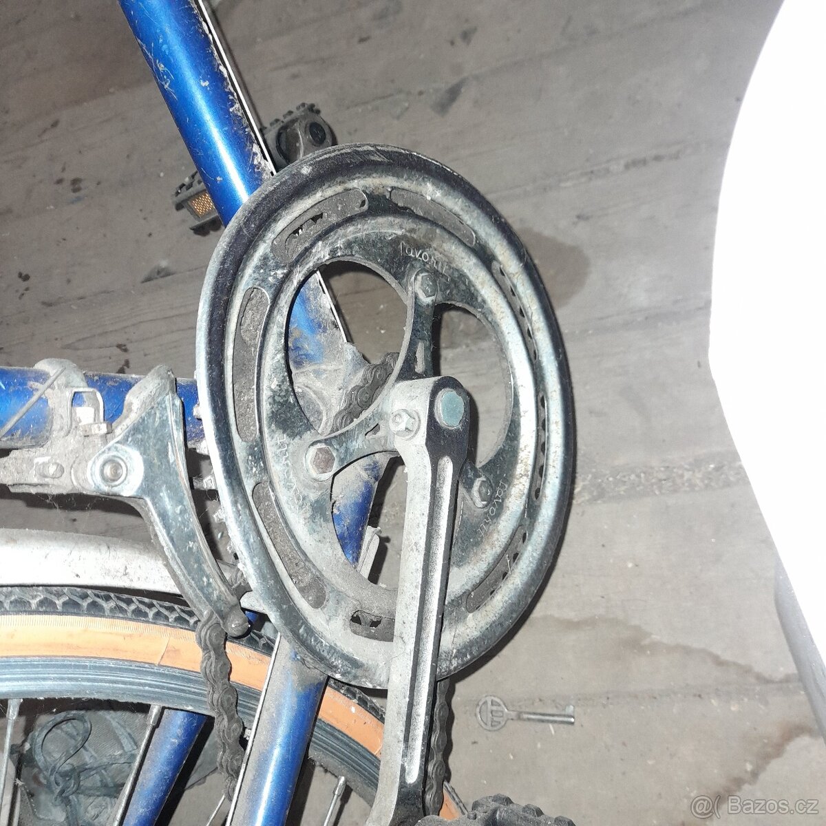 Závodní kolo favorit - 2