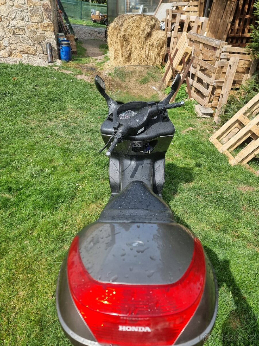 Honda s-wing 125 i - 2