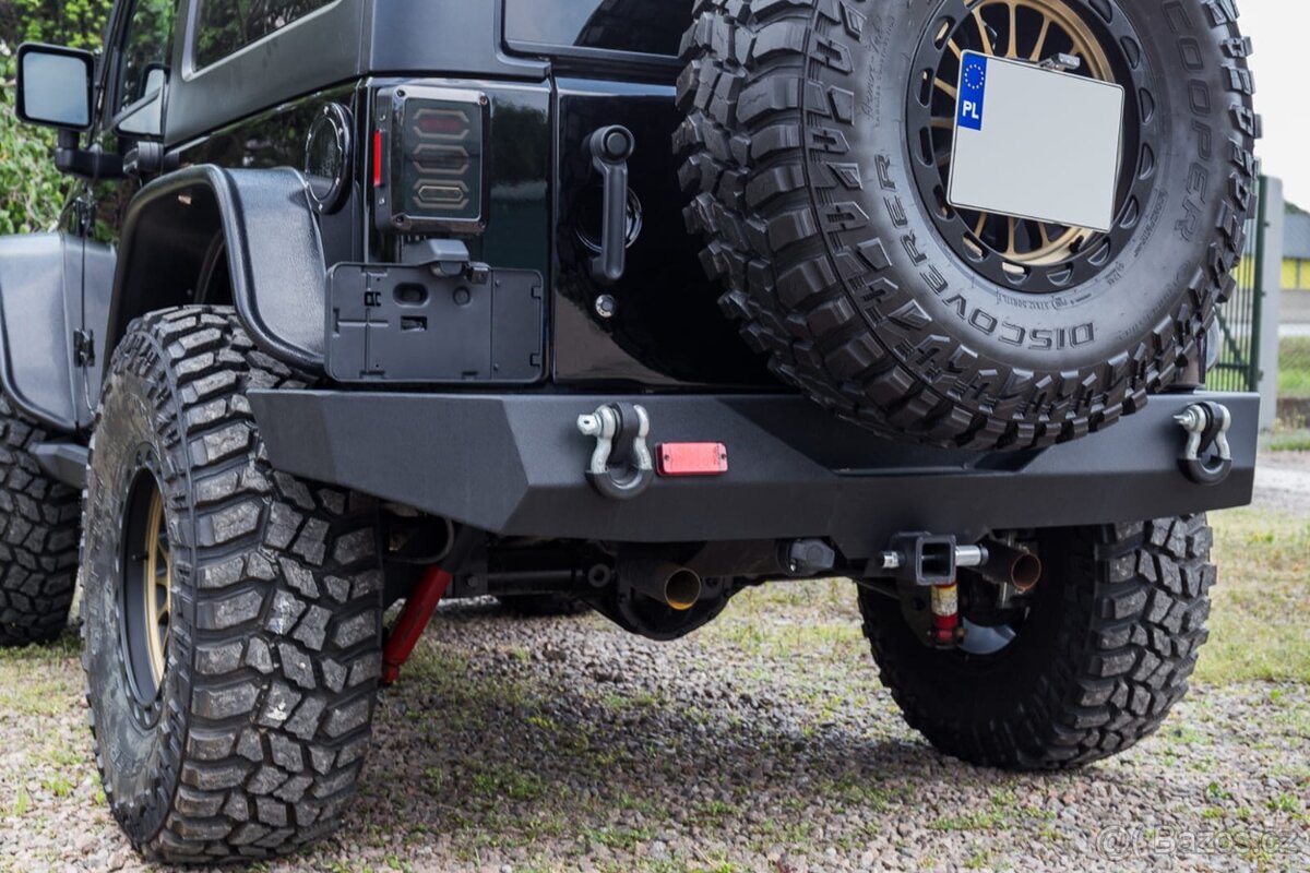 Zadní pevnostní ocelový nárazník Jeep Wrangler JK 2007-2018