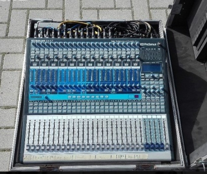 Digitální pult Presonus - 2