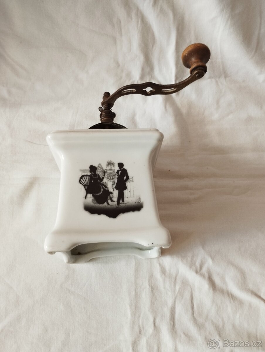 Starý porcelánový mlýnek LEINBROCK S - 2