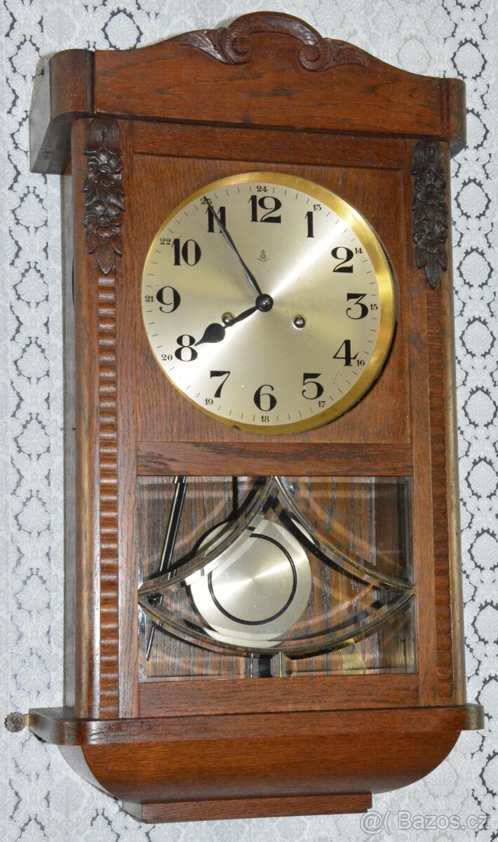 Starožitné skříňové hodiny Gustav Becker 1920 - 2