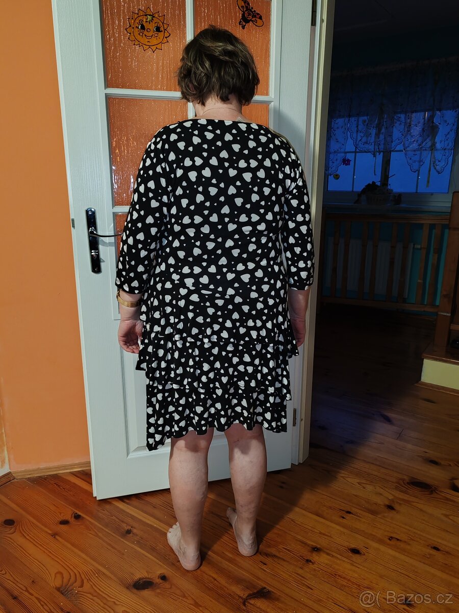 Prodám dámské šaty - 2