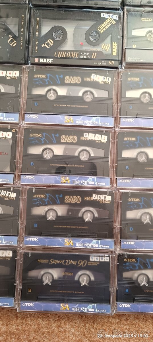 Nabízím cca 700 MC kazet Chromky, Metal MC Raritní , HF - 2