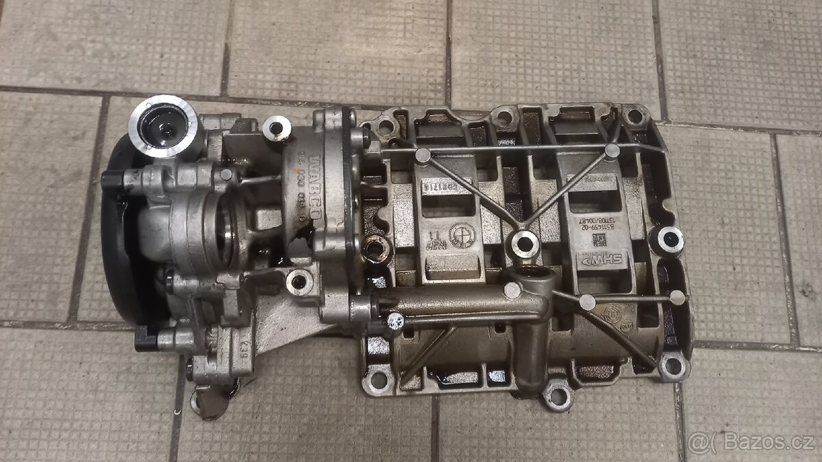 BMW olejové vakuové čerpadlo - 2