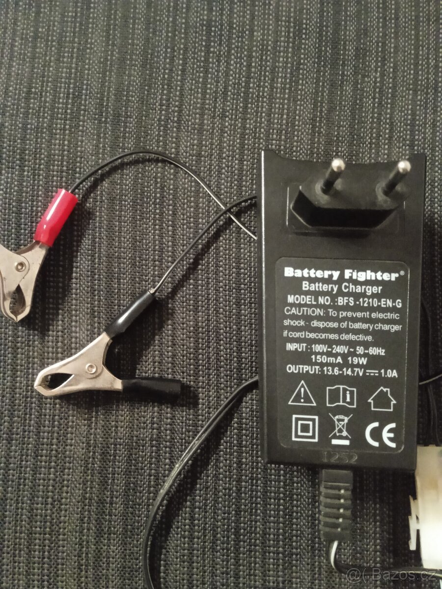 Nabíječka na zahradní traktor - 2