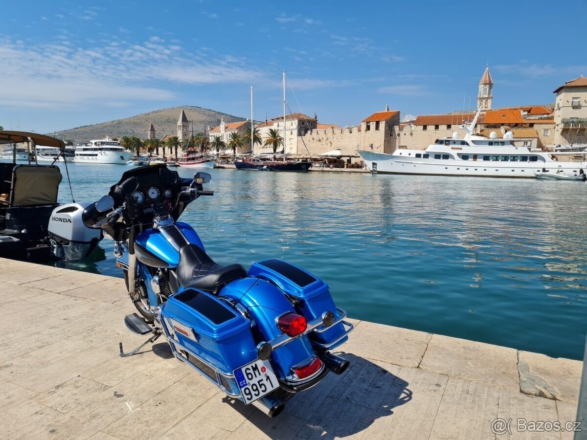 Harley davidson electra glide - 2