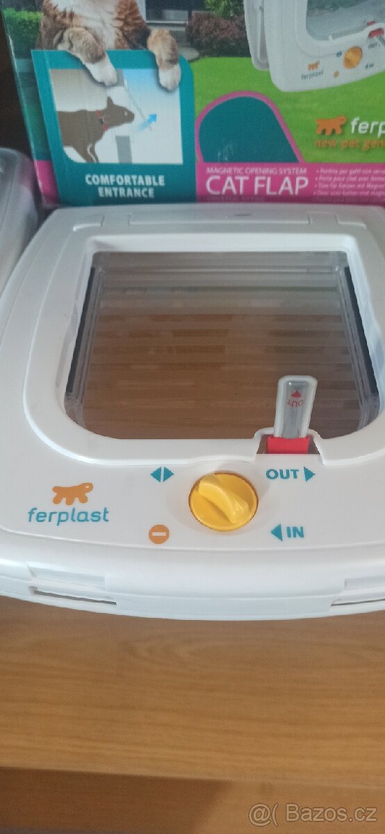 Dvířka pro psy na zabudování do dveří Ferplast Swing - 2