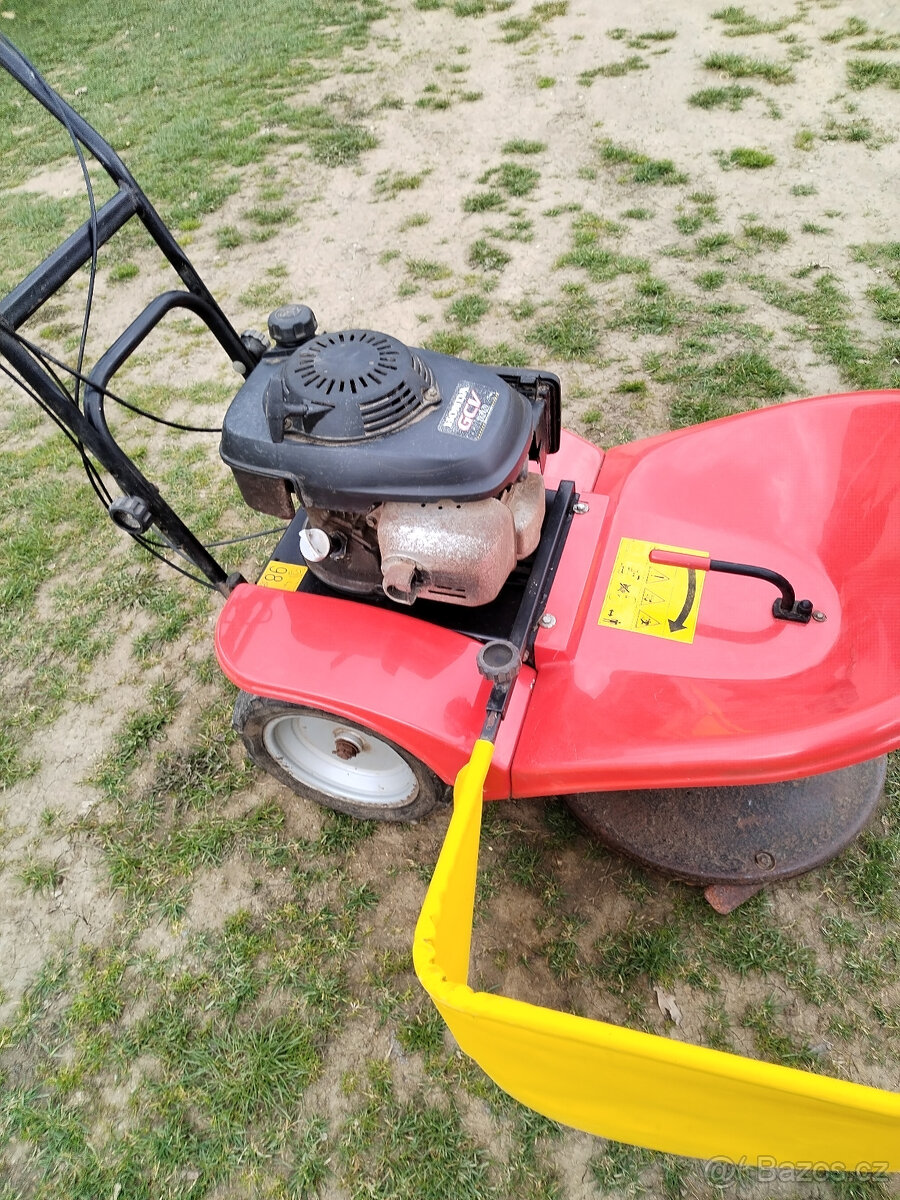 Sekačka na vysokou trávu - 2