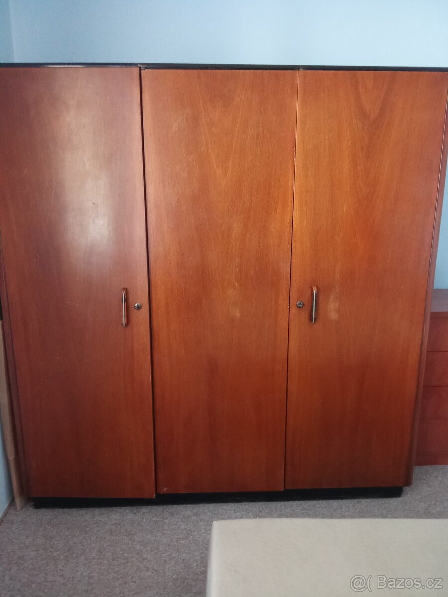 Retro skříně - 2