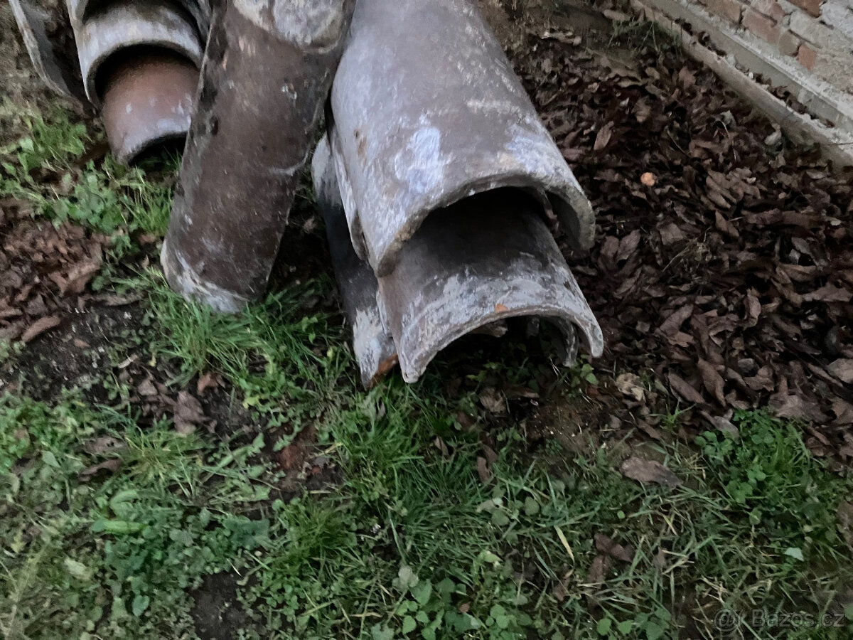 Prodám kameninové žlaby - 2