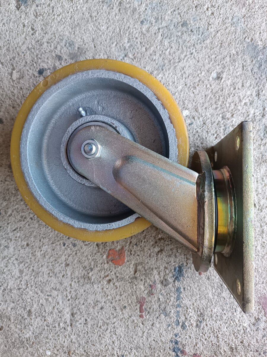 Masivní kolečka 200mm - 2