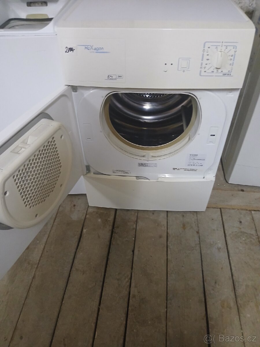 Sušička prádla ARDO - 2