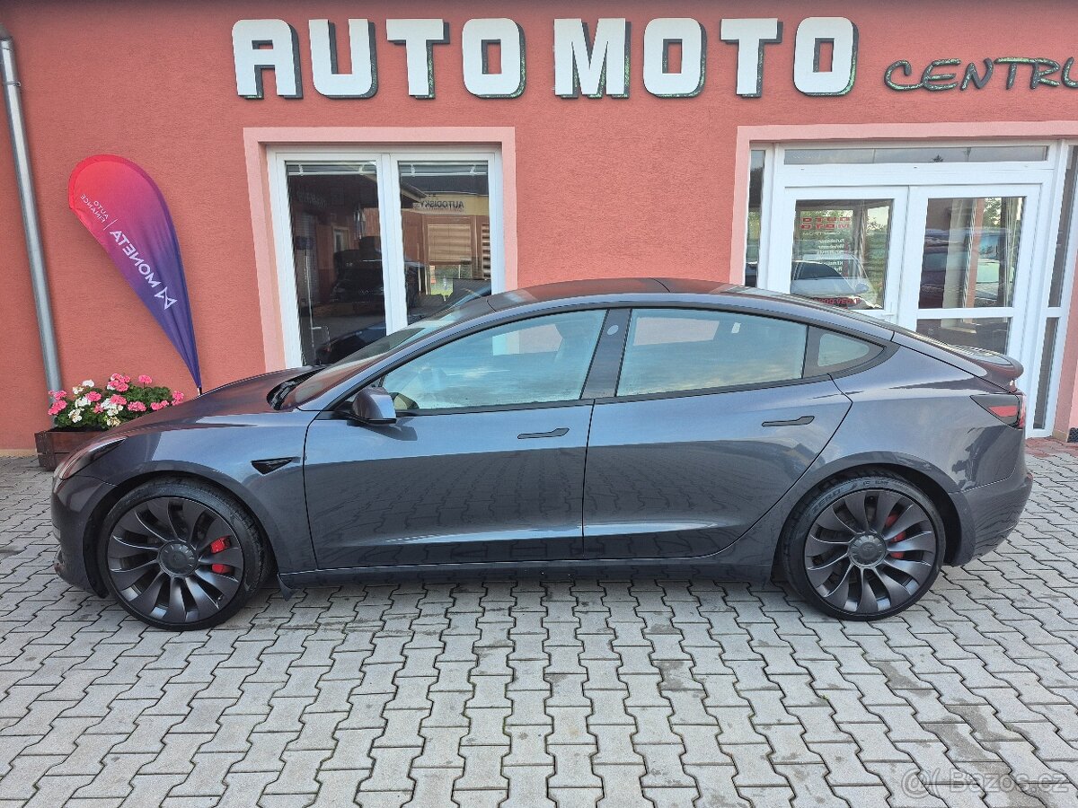 Tesla Model 3 Performance Dual Motor AWD 377 kW (ODPOČET DPH - 2