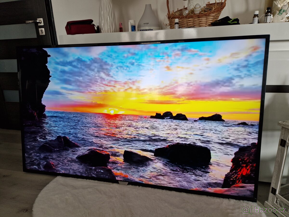 Obrovská 4K UltraHD Smart Televize Philips 65PUS6162 - 2