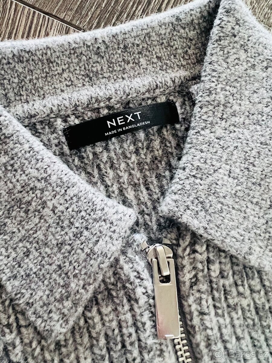 Svetr - NEXT - 2