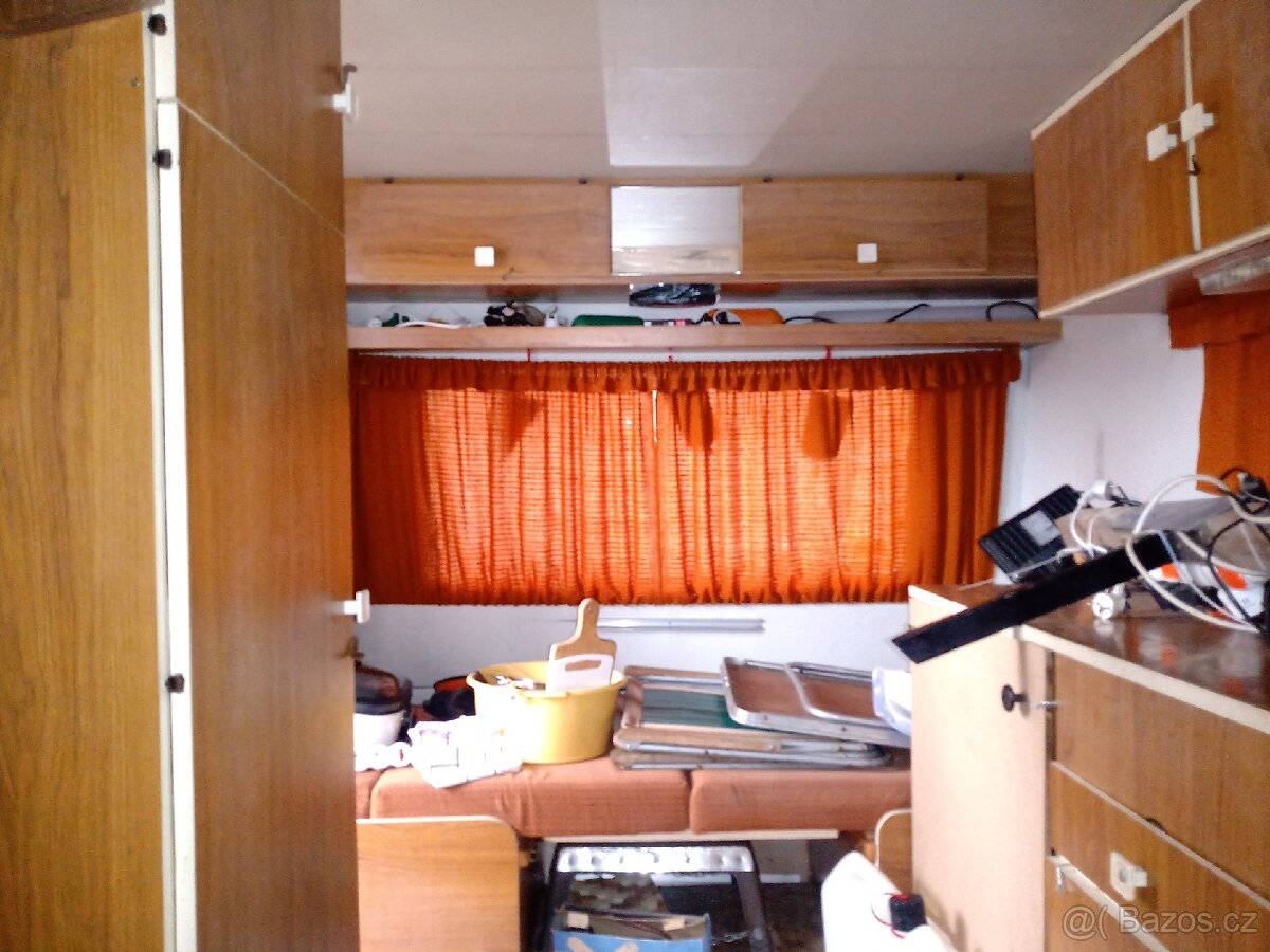 Karavan obytný přívěs malý lehký - 2