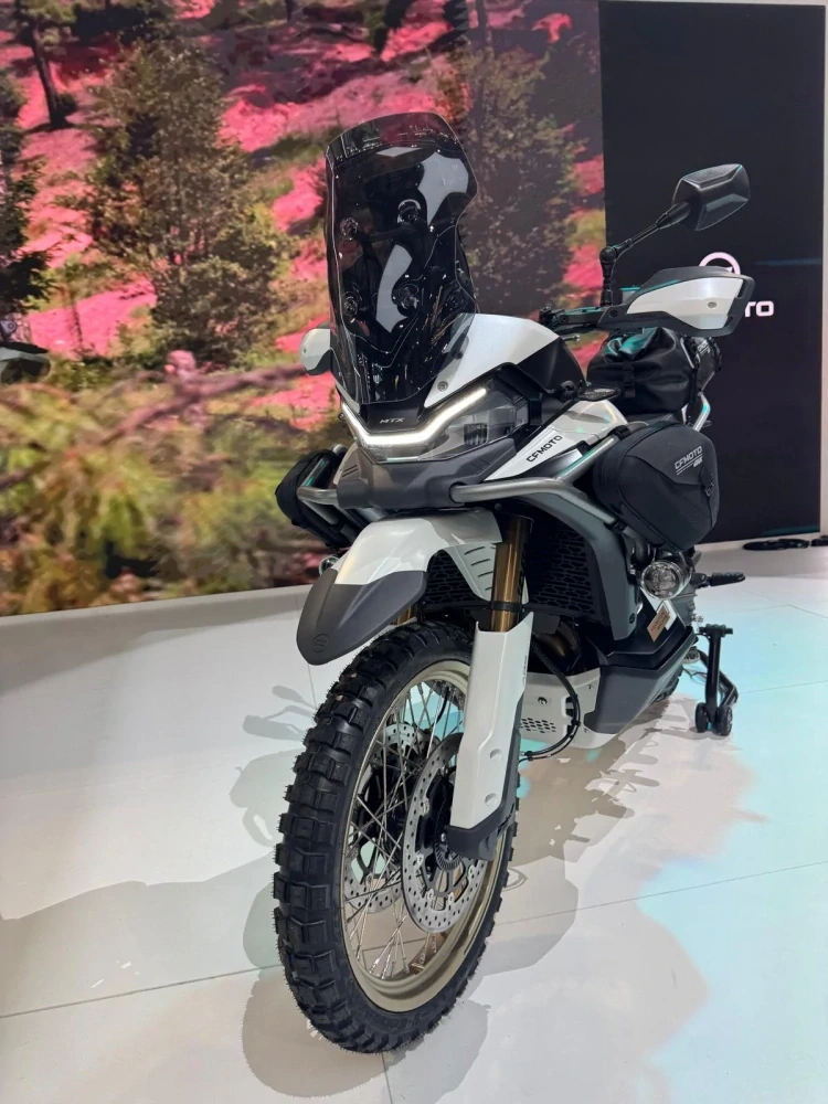 CFMOTO 1000MT-X + ZDARMA SPORTOVNÍ SÁNÍ A VZDUCHOVÝ FILTR - 2