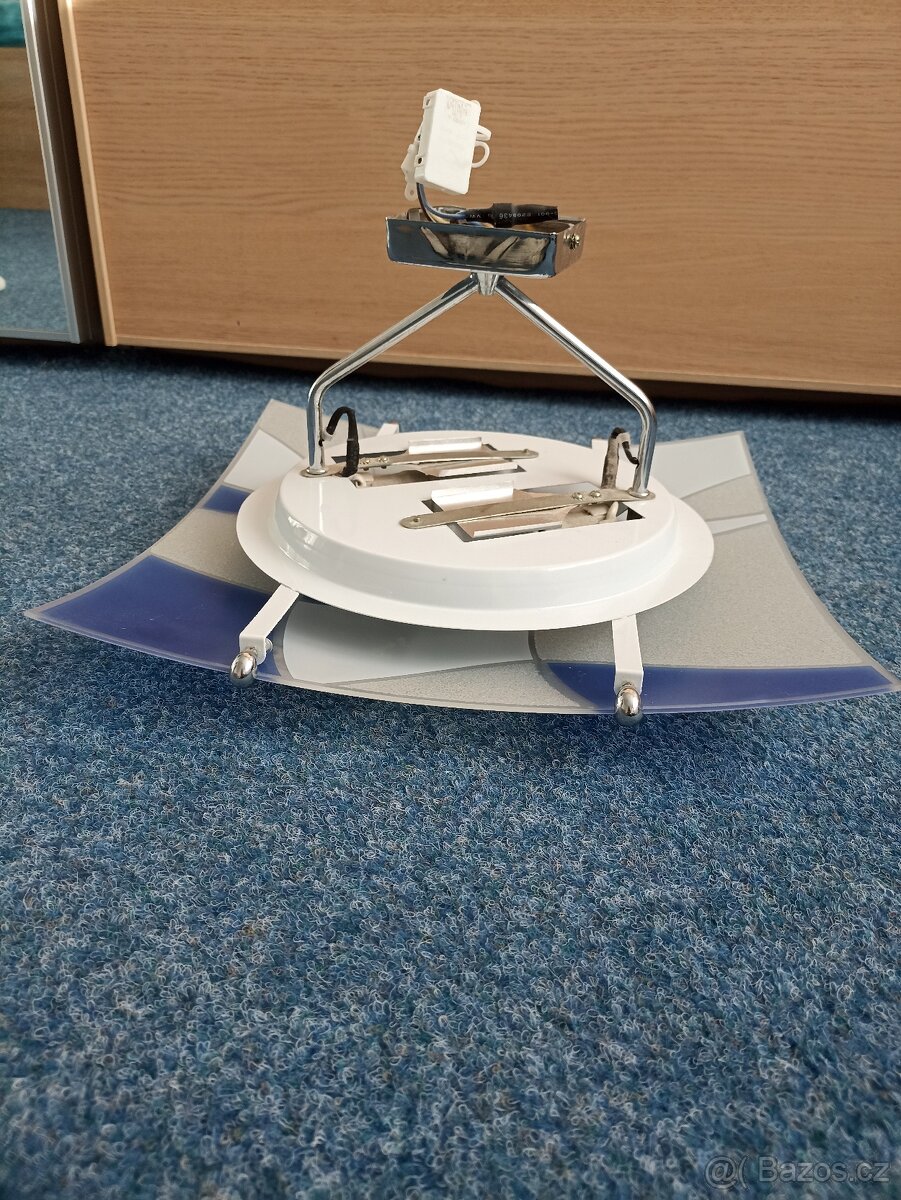 stropní světlo - 2