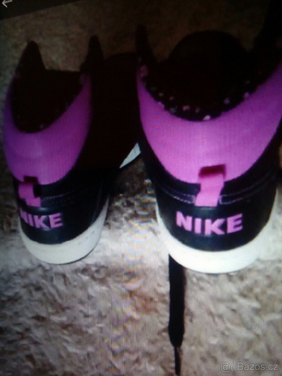 Boty zn.NIKE vel.39 - 2
