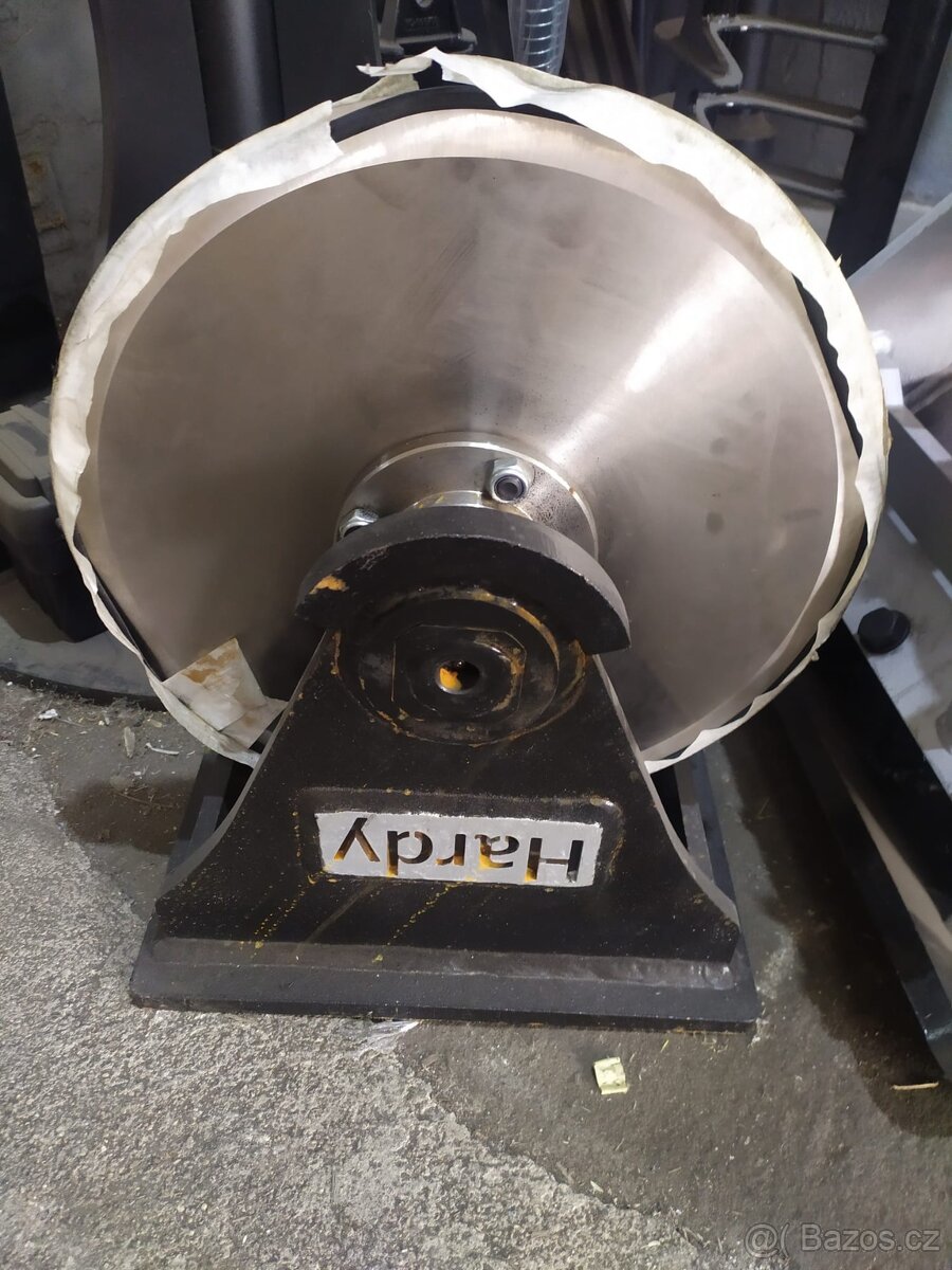 Řezače asfaltu Hardy - 2