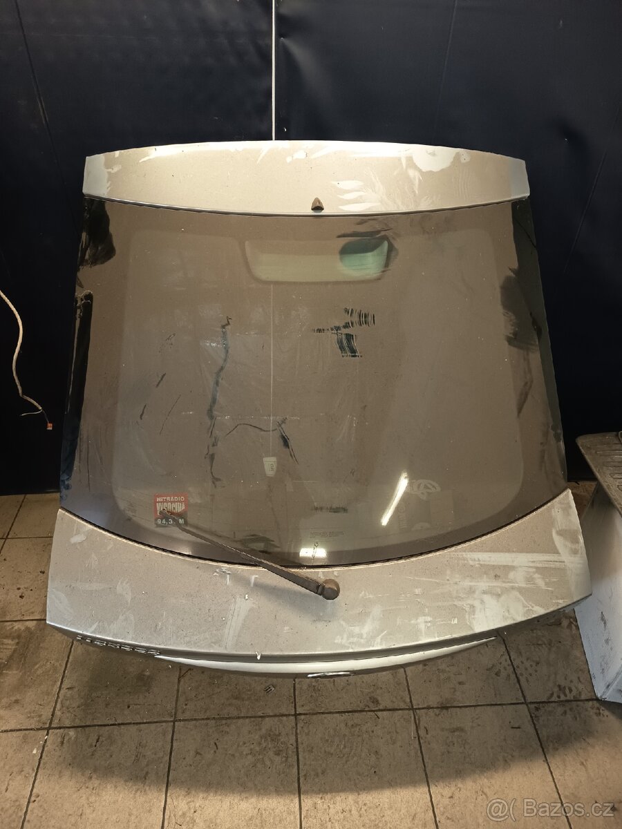 Ford Mondeo pátý dveře - 2