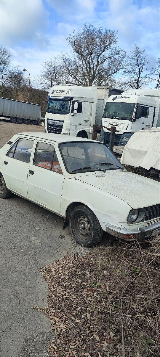 Skoda 105 S užovka - 2