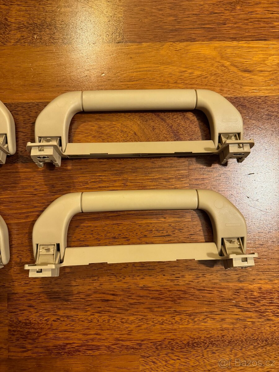 Madla do stropnice na bmw e38 - 2