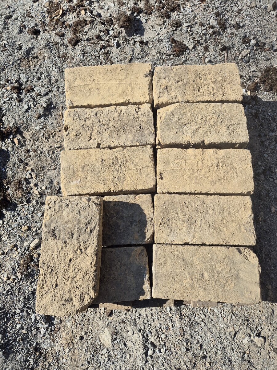 Hliněné cihly (vepřovice, kotovice) - 2